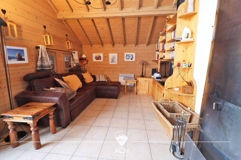 Holiday rentals chalet 8 sleeps Les Gets 74260