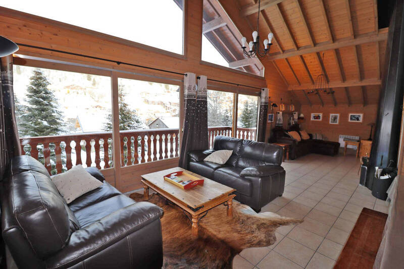 Holiday rentals chalet 8 sleeps Les Gets 74260