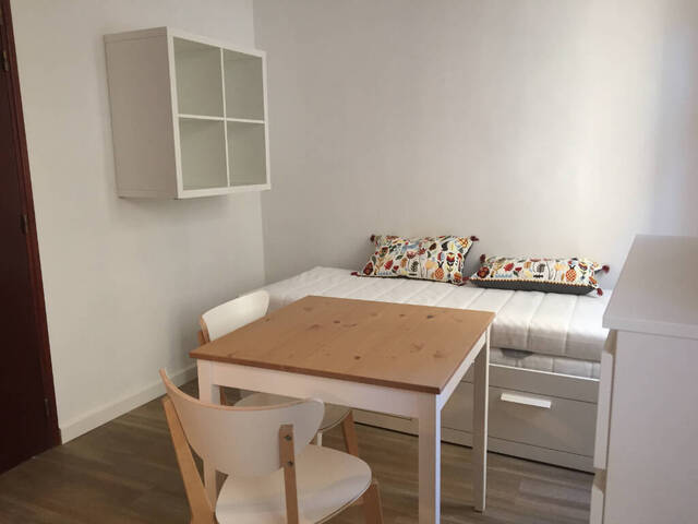 Location logement étudiant appartement 1 pièce 15.16 m² à Toulon (83000)