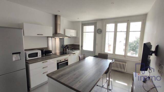 Location logement étudiant appartement t3 82 m² à Saint-Étienne (42000) FAC - TREFILERIE