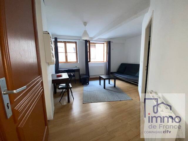 Location logement étudiant appartement t2 33 m² à Saint-Étienne (42000) HYPER CENTRE