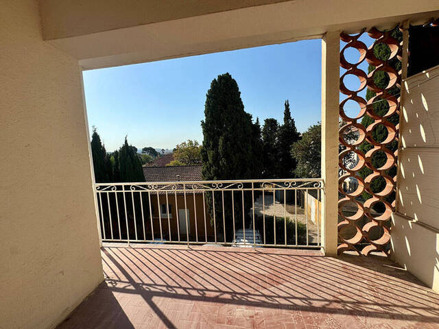 Location logement étudiant appartement 3 pièces 60 m² à Toulon (83000)