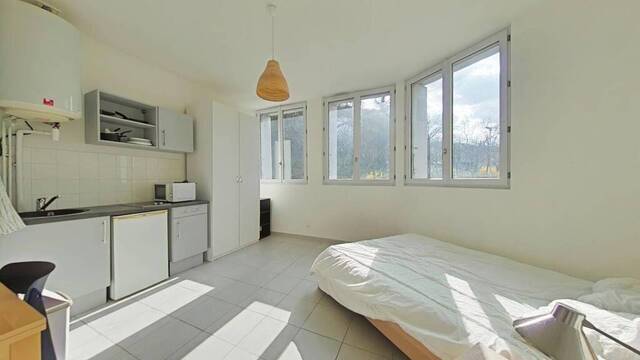 Location logement étudiant appartement studio 1 pièce 22 m² à Saint-Étienne (42000) TREFILERIE