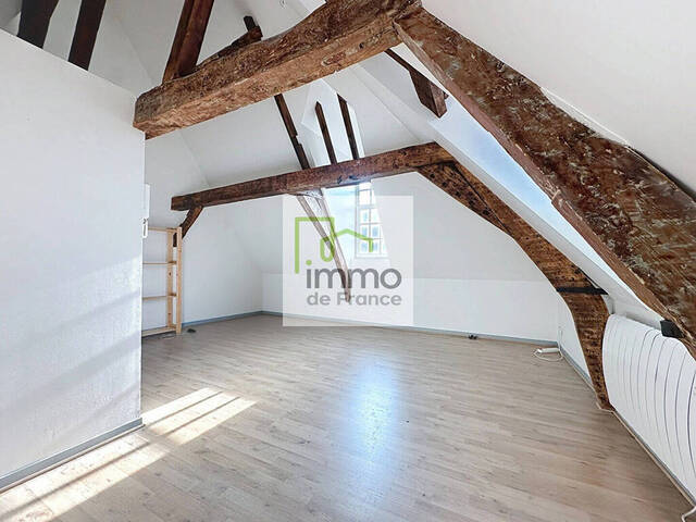 Location logement étudiant bureau / local professionnel à Lille (59000)