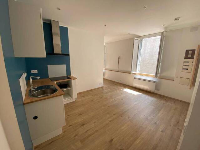 Location logement étudiant appartement t1 36 m² à Saint-Étienne (42000) HYPER CENTRE