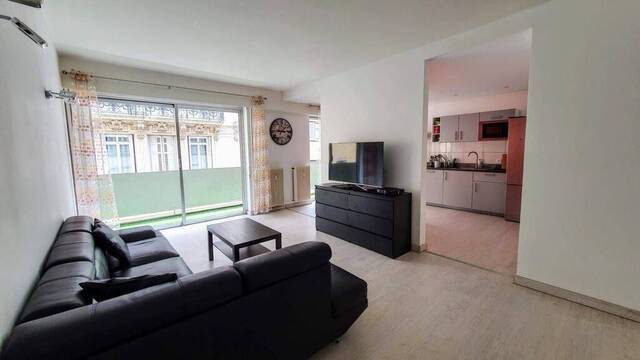 Location logement étudiant appartement chambre 1 pièce 27 m² à Saint-Étienne (42000)