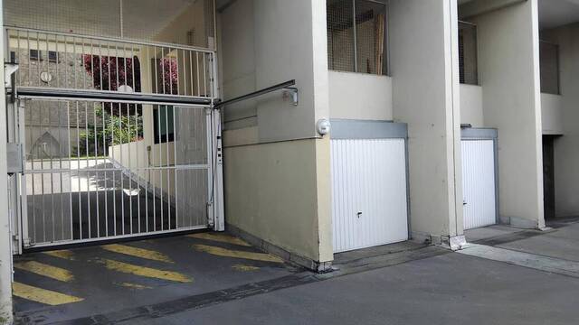 Location logement étudiant parking garage individuel à Saint-Étienne (42000)