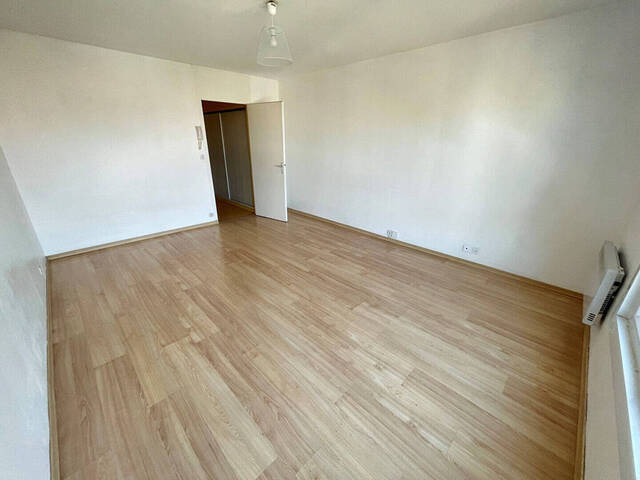 Location Appartement 1 pièce 27.44 m² Lille (59000) Vauban TOUTES COMODITES