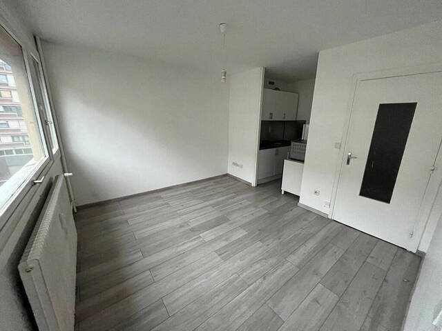 Location Appartement 1 pièce 30.35 m² Lille (59000) LILLE CENTRE GARES