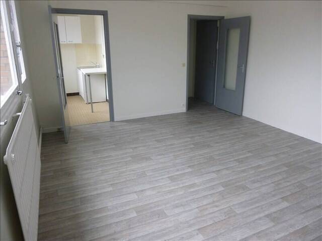 Vente Appartement 1 pièce 30.8 m² Lille (59000) LILLE CENTRE CENTRE VILLE