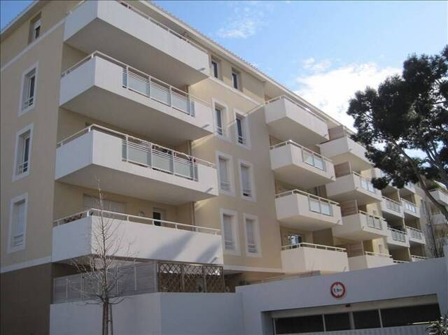 Location logement étudiant appartement 4 pièces 79.65 m² à Marseille 9e Arrondissement (13009)