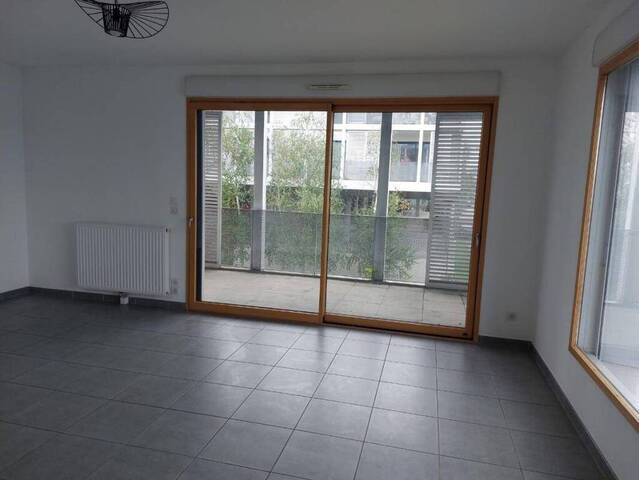 Location logement étudiant appartement t4 102 m² à Lormont (33310)