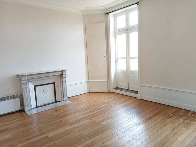 Louer Appartement 3 pièces 74.38 m² Mâcon (71000) COEUR DE VILLE CENTRE VILLE