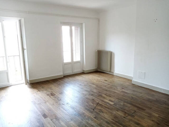 Louer Appartement 3 pièces 63.97 m² Mâcon (71000) CENTRE VILLE