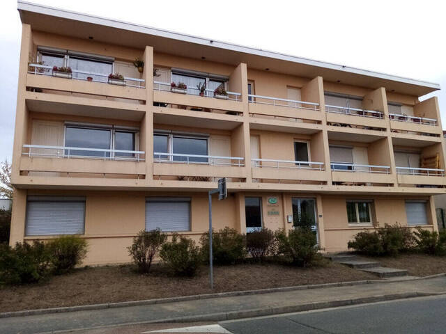 Louer Appartement 1 pièce 20.78 m² Dommartin (01380) TRES CALME CENTRE VILLAGE