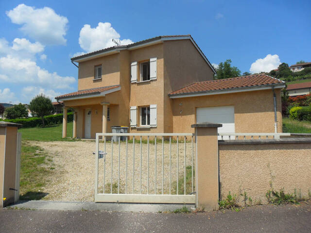 Louer Maison 5 pièces 110 m² Cluny (71250) CALME AGGLOMERATION