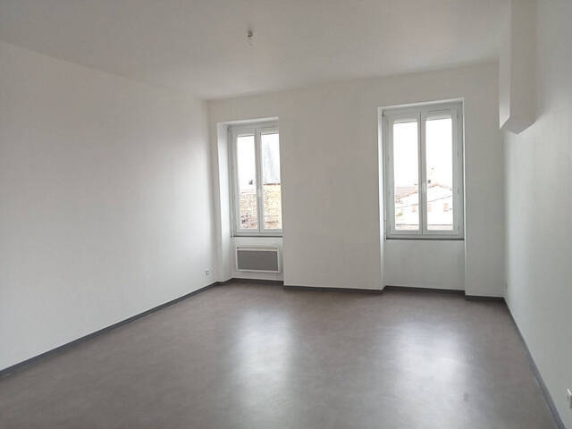 Louer Appartement 3 pièces 76.61 m² Saint-Laurent-sur-Saône (01750)