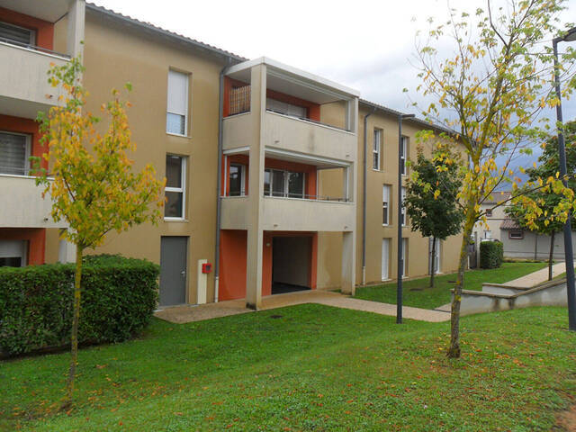 Louer Appartement 2 pièces 51.81 m² Sancé (71000)