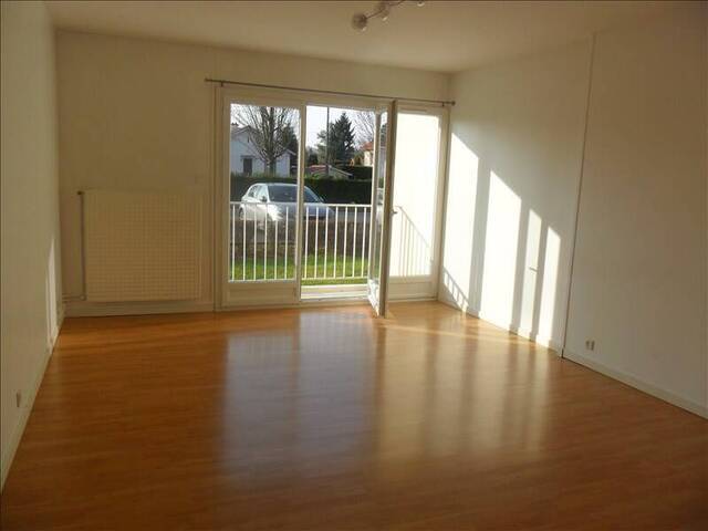 Louer Appartement 3 pièces 69.72 m² Charnay-lès-Mâcon (71850) HÔPITAL POLYCLINIQUE HORS CENTRE-VILLE