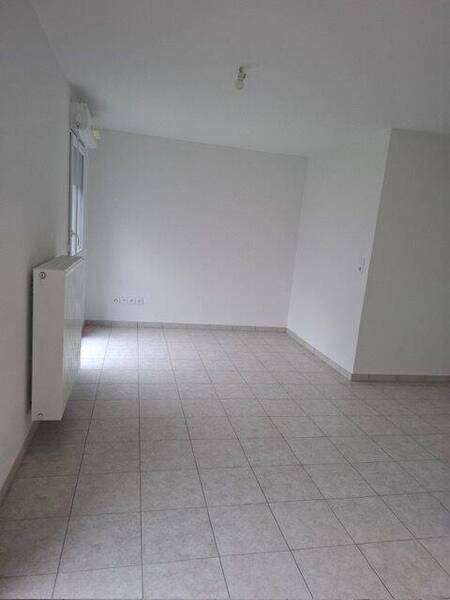 Location appartement 1 pièce à Gex 01170 - 950 €