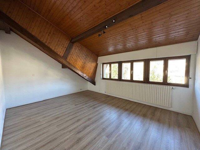 Location appartement 3 pièces à Divonne-les-Bains 01220 - 1 650 €