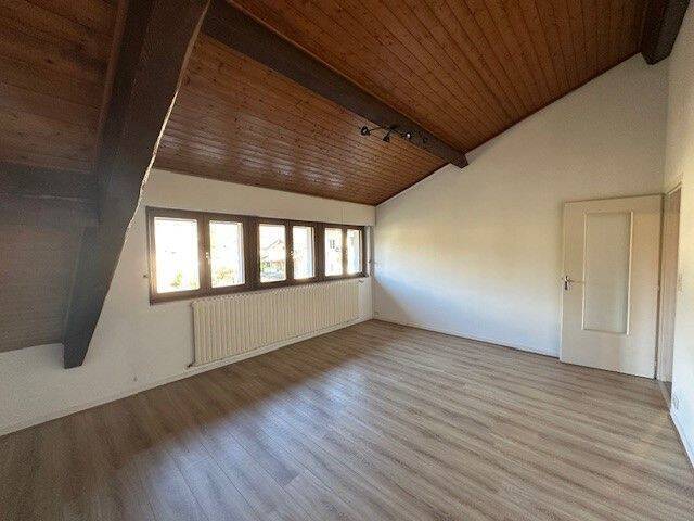 Location appartement 3 pièces à Divonne-les-Bains 01220 - 1 650 €