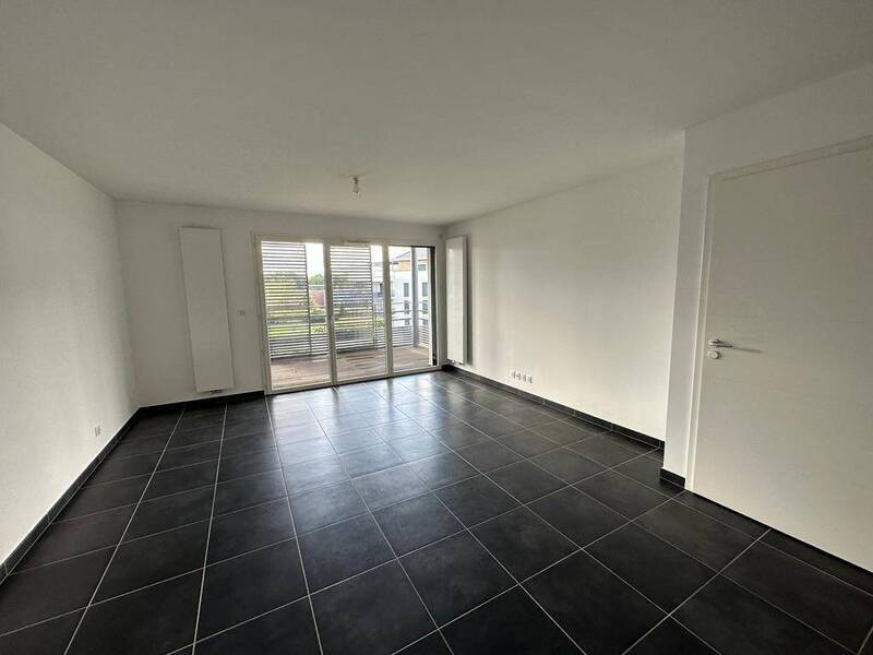 Location appartement 2 pièces à Divonne-les-Bains 01220 - 1 590 €