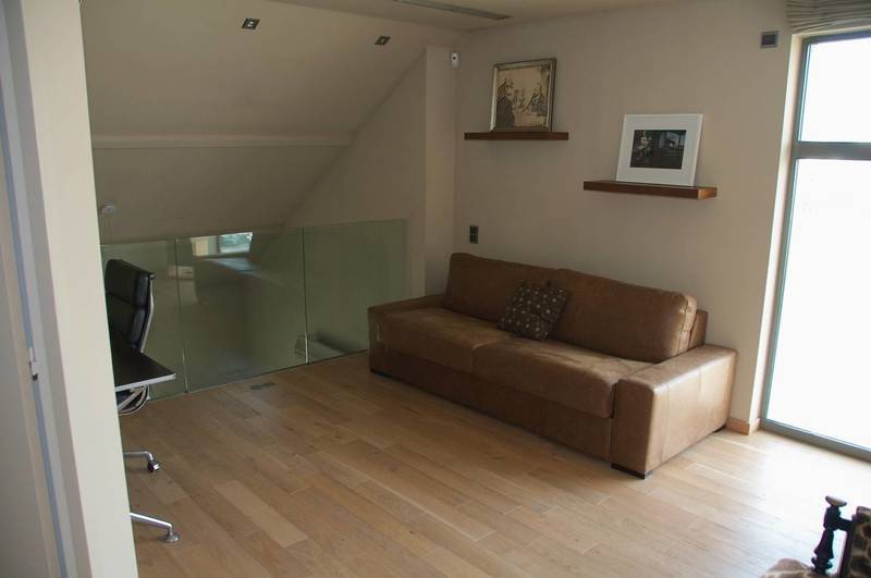 Location appartement 3 pièces à Cessy 01170 - 2 500 €