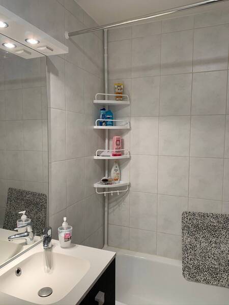 Location appartement 2 pièces à Challex 01630 - 1 250 €