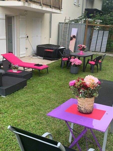 Location appartement 2 pièces à Challex 01630 - 1 250 €