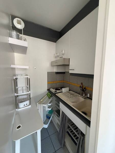 Location appartement 1 pièce à Divonne-les-Bains 01220 - 850 €