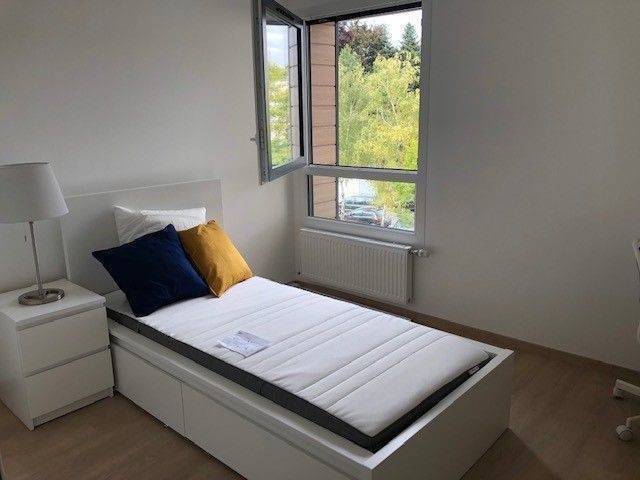 Location appartement 3 pièces à Ferney-Voltaire 01210 - 1 850 €