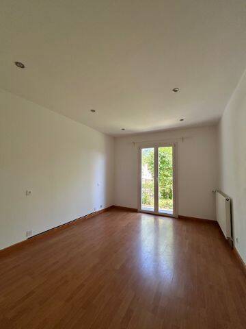 Location maison 4 pièces à Sauverny 01220 - 2 900 €