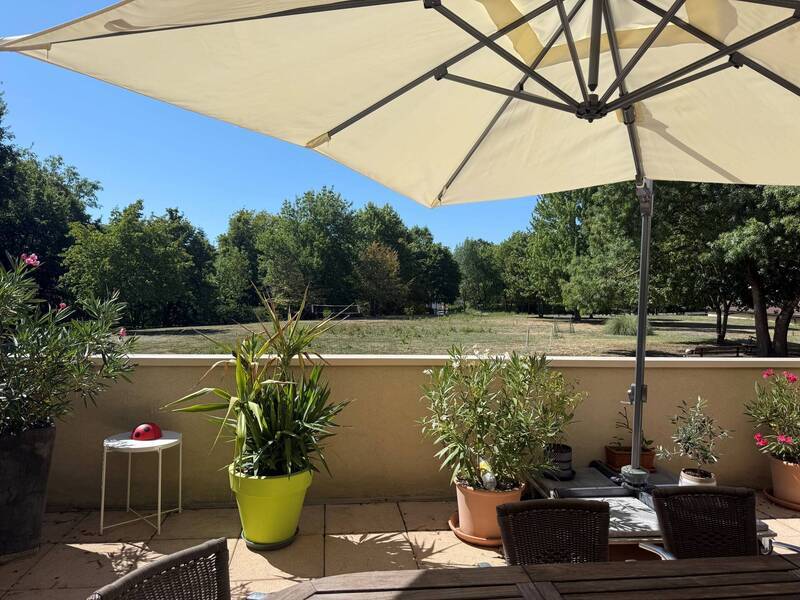 Location appartement 5 pièces à Divonne-les-Bains 01220 - 3 220 €