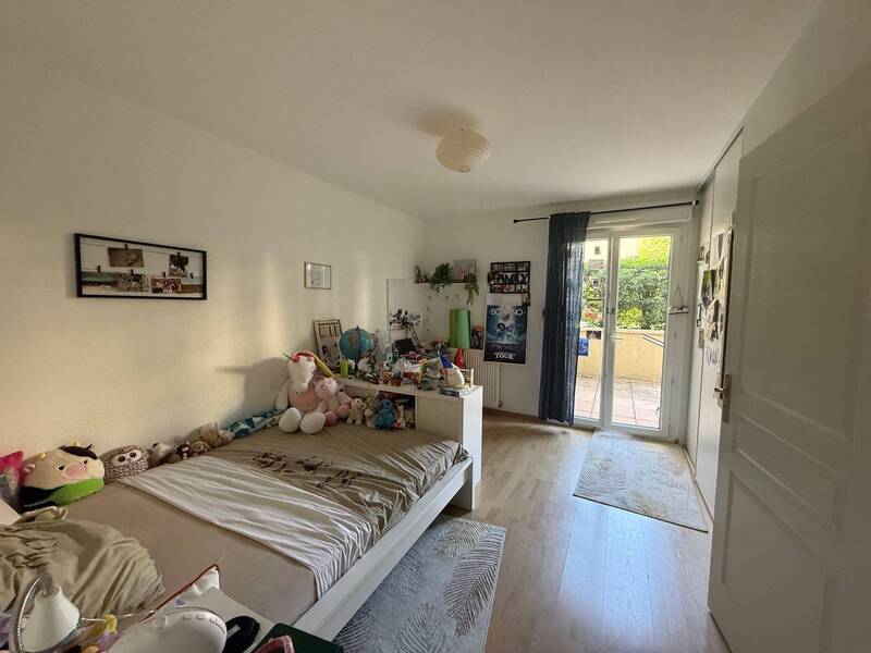 Location appartement 5 pièces à Divonne-les-Bains 01220 - 3 220 €