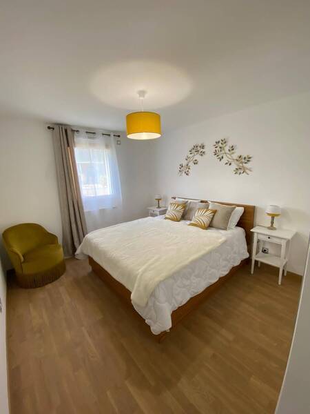 Location appartement 3 pièces à Divonne-les-Bains 01220 - 2 350 €