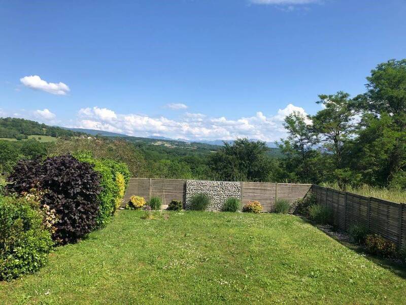 Location maison 5 pièces à Savigny 74520 - 2 280 €