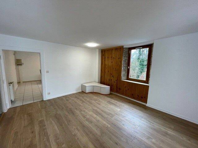 Location appartement 2 pièces à Divonne-les-Bains 01220 - 1 090 €