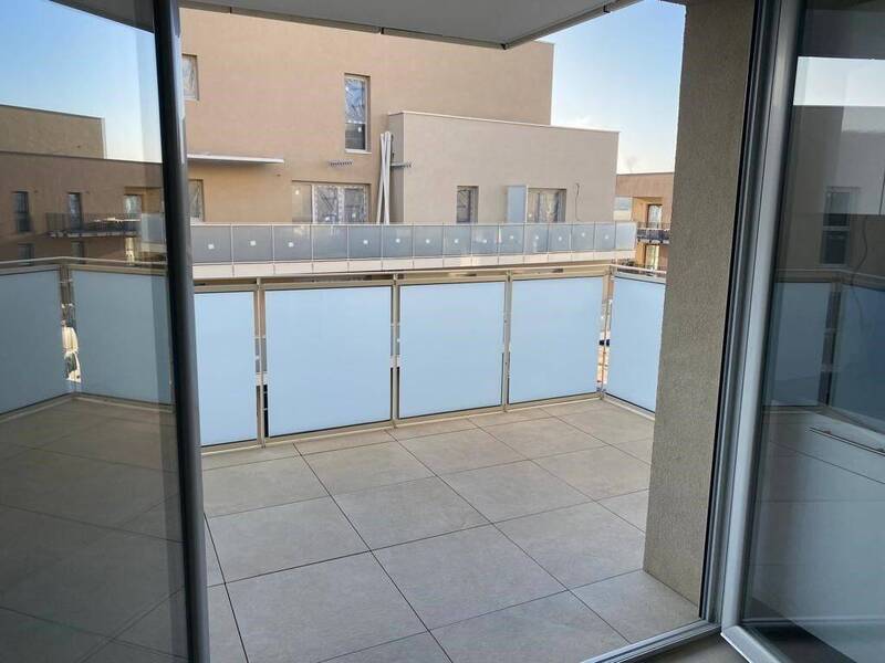 Location appartement 1 pièce à Ferney-Voltaire 01210 - 950 €