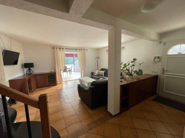 Location maison 4 pièces à Chevry 01170 - 3 400 €
