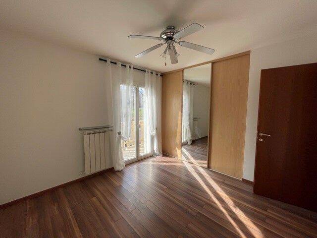 Location maison 4 pièces à Chevry 01170 - 3 400 €