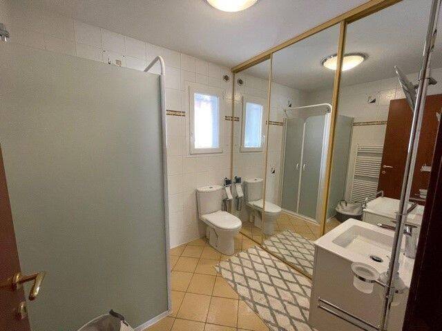 Location maison 4 pièces à Chevry 01170 - 3 400 €