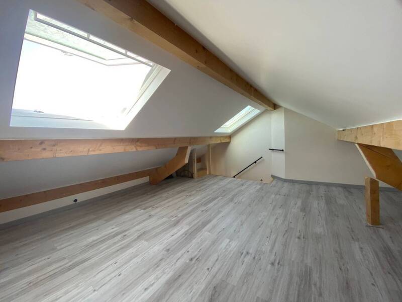 Location maison 4 pièces à Chevry 01170 - 3 400 €
