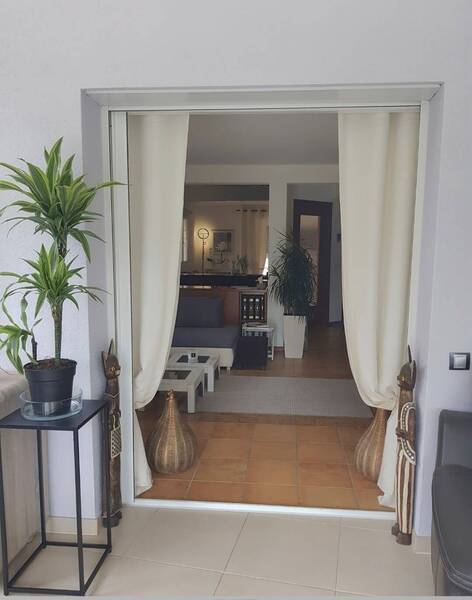 Location maison 4 pièces à Chevry 01170 - 2 650 €