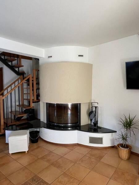 Location maison 4 pièces à Chevry 01170 - 3 100 €