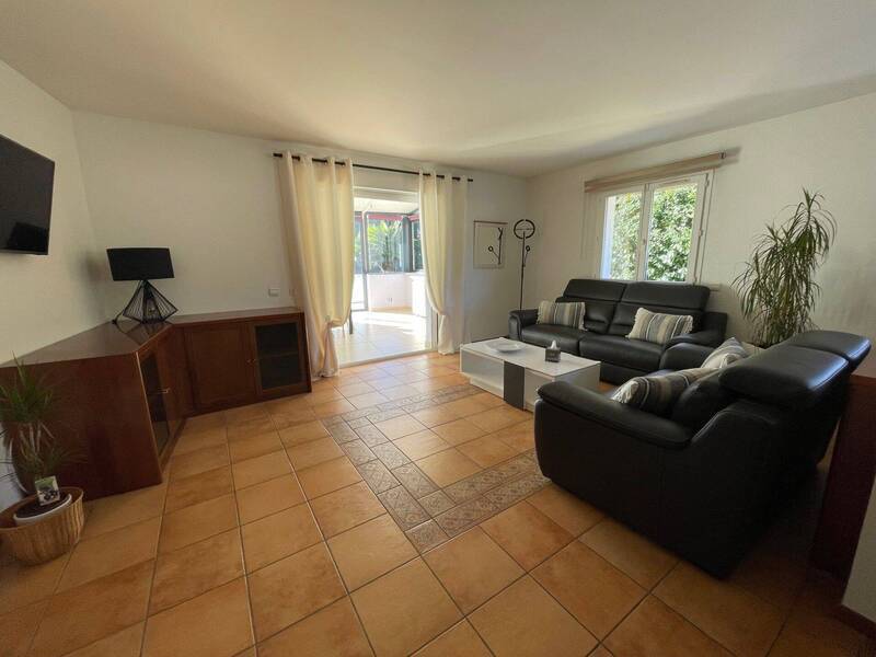 Location maison 4 pièces à Chevry 01170 - 3 100 €