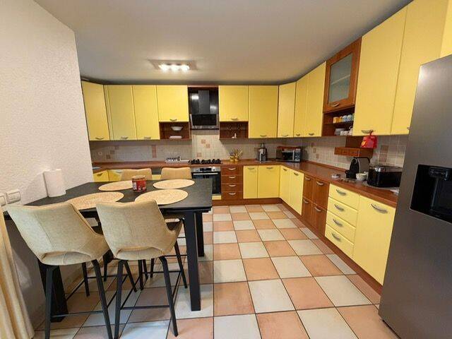 Location maison 4 pièces à Chevry 01170 - 2 950 €