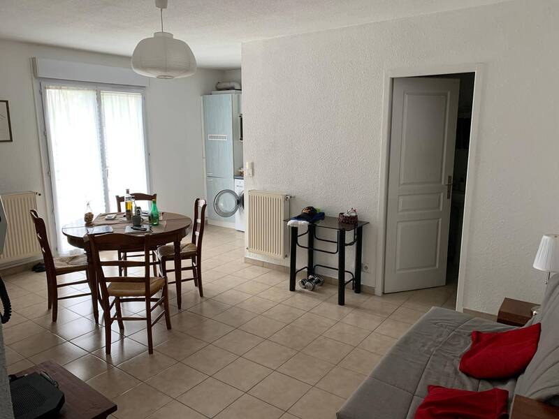 Location appartement 2 pièces à Saint-Genis-Pouilly 01630 - 980 €