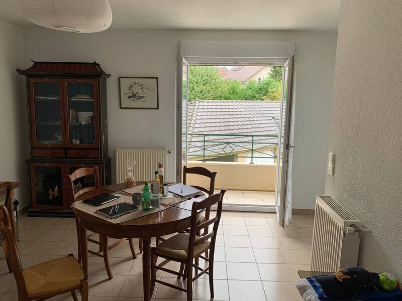 Location appartement 2 pièces à Saint-Genis-Pouilly 01630 - 980 €