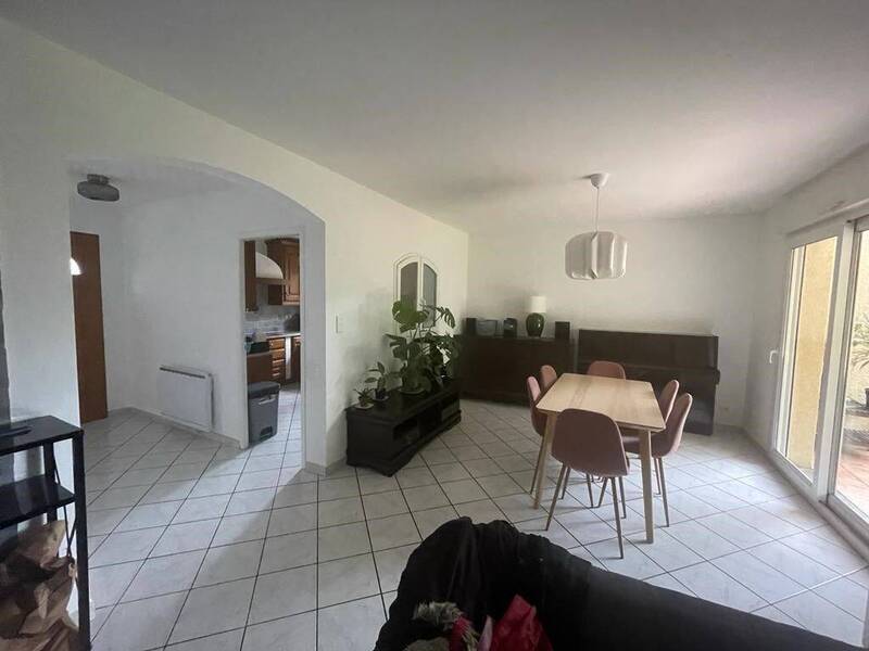 Rent house 4 rooms in Cessy 01170 - 2 500 €